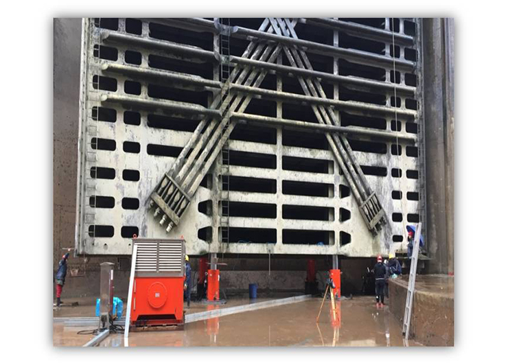 三峽南北二線提升器，提升高度175m ～185m