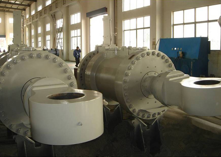 溪洛渡電站水輪機接力器，單機容量70萬千瓦